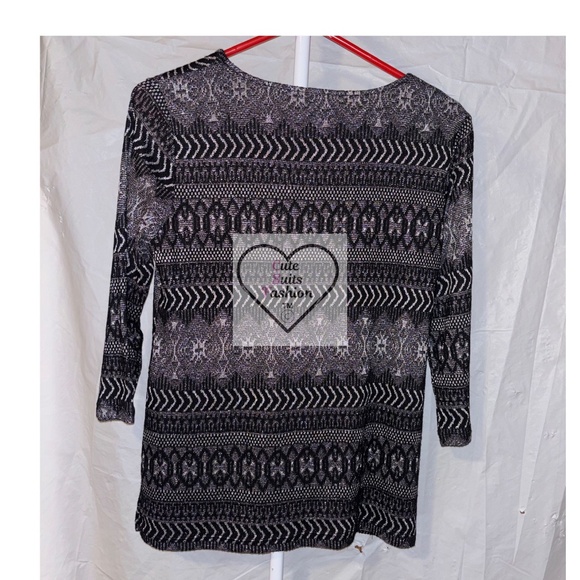 Chico’s vintage black and silver top - Picture 2 of 3